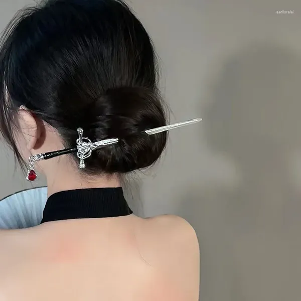 Pinzas para el cabello Punk para mujer, horquilla con espada de Metal, palos simples chinos para mujer, herramientas de diseño de peinado DIY, accesorios