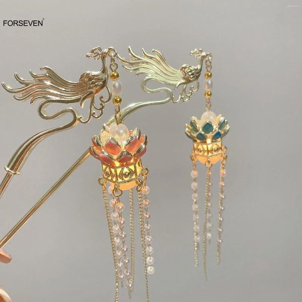 Coix de cheveux rétro chinois LED Light Sticks Forks Lumineux Lotus Flower Hairpins Long Tassel Pearl Hairclips 2024 Year Jewelry Gift