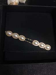 Pinces à cheveux offre spéciale Styles romantiques perles décorations accessoires en laiton bijoux de mode pinces à cheveux pour les femmes