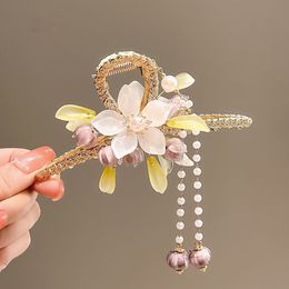 Haarclips Vintage Franse elegante luxe Fairy Bell orchidee Retro Shark Clip Hair Grab Clip Female Hair Claw Koreaanse stijl Hair Claw 230616