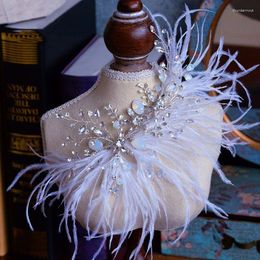 Pinzas para el cabello, diadema de plumas blancas, Tiara de moda, 1 pieza, Clip de cristal, accesorios nupciales para boda, adornos para tocado de fiesta de novia