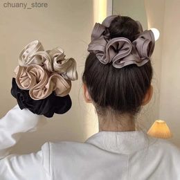 Haarrubberbands Nieuwe mode Big Size Scrunchie Ruffle Elastic Hair Bands Girls Updo Headwar Elegant Ribbon Hair Ties Women Hair Accessoires Y240417