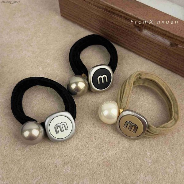 Bands de caoutchouc à cheveux New Fashion High Elastic Bands Hairs Classic Korea Metal Ball Big Pearl Rubbers Bands Scrunchies HALS ROS NYLON ROPES Y240417