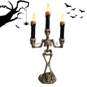 Bougies décoratives d'Halloween Triple LED Light Skeleton Chandelier Stand Décor de table pour les fêtes de maison hantée Salle d'écran HKD230825