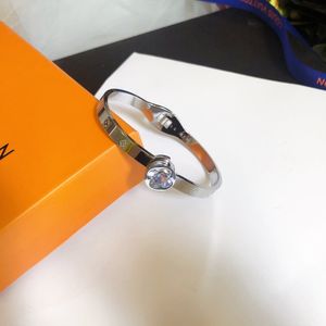 Regalo de Halloween Brazalete de regalo para mujer Brazalete de marca de lujo Brazalete de regalo de acero inoxidable de plata 925 Marca de diseñador Joyería de regalo de amor familiar