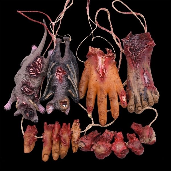 Halloween Horror Hanging Prop Fake Dead Mouse Bat Bloody Feet Hand Diy Casa embrujada Scary para la decoración de la fiesta 220815