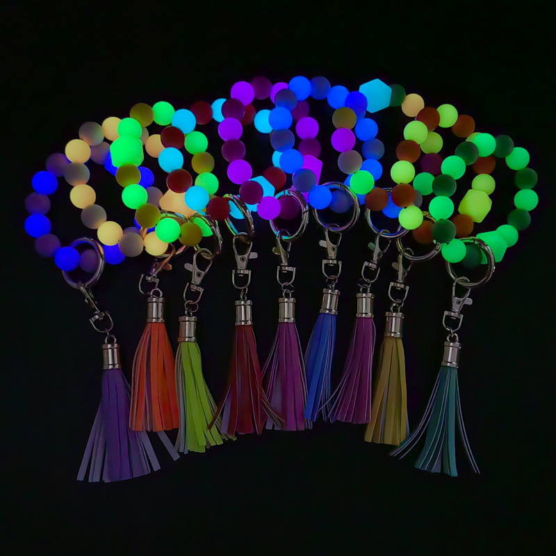 Halloween Porte-clés lumineux en silicone perle porte-clés Bracelet Bracelet Silicone Glow dans le noir perlé pour les femmes HalloweenParty WLL1745
