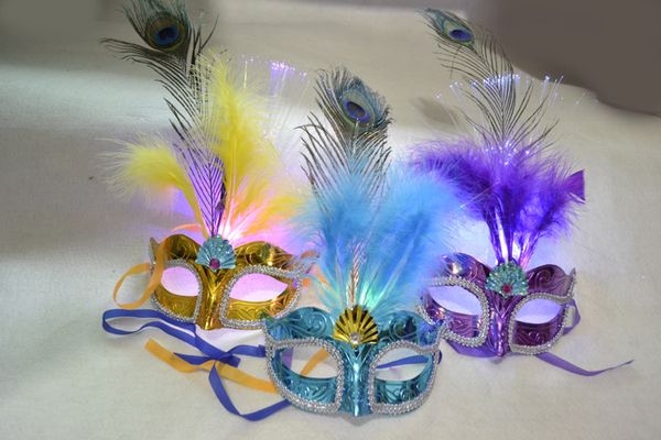 Máscaras de baile de maquillaje de Halloween máscara LED luminiscente máscara de plumas de princesa para fiesta de baile de disfraces baile de graduación espectáculo de Cosplay