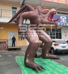 Decoración de fiesta de Halloween Chupacabera inflable chupa sangre animal gigante volar vampiro personalizado