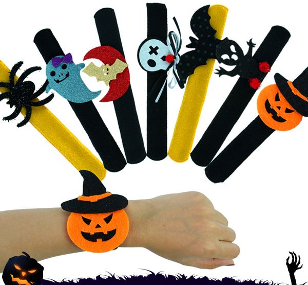 Halloween Slap Clap Bracelet Party Decorations Bat Pumpkin Ghost Shape Series Clap en peluche Pat Hand Circle Toy Bangle pour les enfants