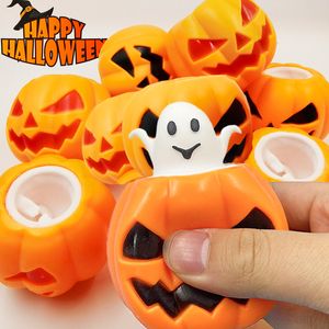 Halloweenbenodigdheden Grappige Pompoen Ghost Knijpspeelgoed Volwassen Kinderen Decompressiespeelgoed Relief Stress Vent Ball Feestdecoratie Prop Babygeschenken 230923