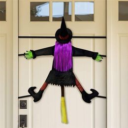 Halloween Toys Witch Doll Courtyard crasht in boomdecoratie grappige deur veranda Decors 220924