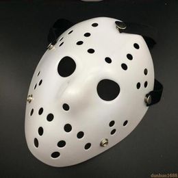 Máscara de hombre porosa blanca de Halloween Jason Voorhees Freddy Película de terror Hockey Máscaras de miedo para fiesta Mujer Mascarada Cos2366