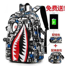 Hallowmas Designer Shark Backpack Puede cargar la batería del teléfono móvil Mochila unisex de gran capacidad Moda joven Patrón de dibujos animados Mochila para estudiantes Bolsa de viaje 230809