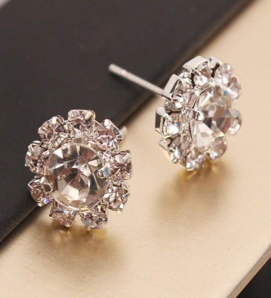 Boucles d'oreilles Halo à tige ronde en zircone cubique plaqué rhodium pour femmes oreilles sensibles9266562