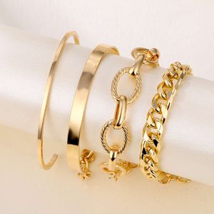 Han Decoration World Fried Pâte Twists Cross Combination Bijoux Bracelet de chaîne d'os de serpent plat Cool Wind Flat