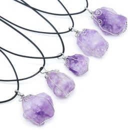 Artisanat à la main Fleur Wrap Reiki Guérison Pierre Violet Cristal Collier Brut Cluster Rock Minéral Améthystes Naturelles Pendentif Colliers