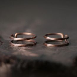 Bague en cuivre massif fabriquée à la main, processus de conception spéciale, taille noire réglable, rétro Punk Street pour Couple amoureux, accessoires 240219