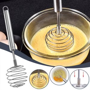 Batidor de huevos de mano Accesorios de cocina de acero inoxidable Herramientas Utensilios de crema de giro automático Batidor Mezclador manual