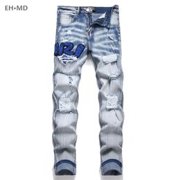 Jeans brodé à la main Men de style national Personnalité Coton Coton High Elastic Slim Pantums 3d High Street Wash Hole Skull 4 240509