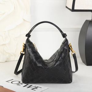 Sac à bandoulière tricoté à la main pour femmes, petit sac à déjeuner en peau de mouton, sac sous les bras à la mode, sacs à main en cuir multicolores