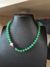 Collar de diseño anudado a mano, amatista de jade verde natural de 8 mm, perla blanca de agua dulce de 10-11 mm, longitud de aproximadamente 45 cm