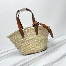 Sac de paille de créateur fait à la main, panier classique pour adolescents en feuilles de palmier, sac à bandoulière, fourre-tout en cuir, sac de shopping à bandoulière, poignée, sac à main pour femmes, panier de chou de plage