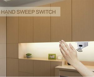 Hand Sweep Switch 5A 12V-24V IR Motion Sensor Handen Wave Scan Smart Aan / Uit Schakelaars DIY LED Closet Cabinet Light / Garderobe Lamp