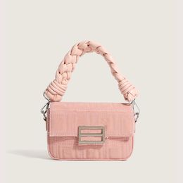 Bolso de mano tejido a mano para mujer, bolso inclinado de un solo hombro con cadena de chicle, mini bolso para teléfono móvil, tendencia de sentido superior a la moda