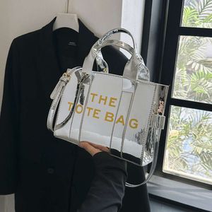 Handbag Designer 50% de réduction sur les sacs de sacs féminins de marque chaude avec le style d'été nouveau et simple à la mode carrée épaule à la mode