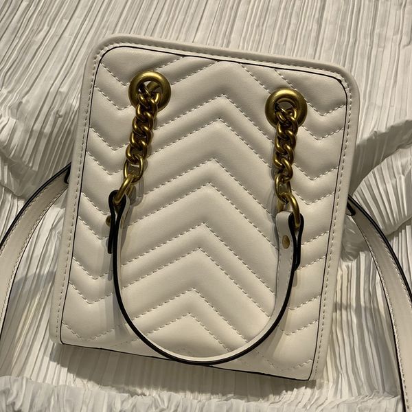 Bolso de diseñador Bolso de hombro de calidad superior Totes DiagonalBag para mujer Bolsos para teléfono móvil Moda Retro Ligero Hardware de gama alta 2022 Nuevas miniaturas cosméticas