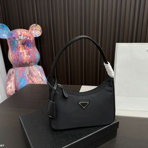 Sac à main sac de créateur femmes mode sacs à bandoulière sacs croisés femme Nylon Hobo aisselles fourre-tout décontracté sacs à main de luxe avec boîte