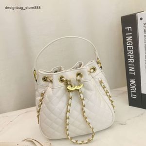 Diseñadores de bolsos Vendedores Hot Sellers Nuevo Bolsa de agua Cortaje de moda Crossbody de hombro único