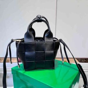 Handtas luxe ontwerper dames geweven groentemand handtas mode veelzijdige lederen lederen een schouder crossbody tas grote capaciteit emmertas