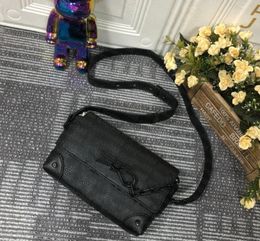 Sac à main Hommes Sacs à bandoulière Véritable Cuir Designer Steamer Portable Cross Body Luxe Homme Messenger Sac Cartables Satchel Mode Sac à main Paquet composite