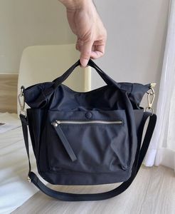 Sac à main fourre-tout en tissu nylon léger de grande capacité, sac à bandoulière camouflage décontracté