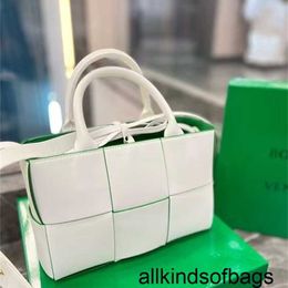 Handtas Tote Bag Venetabottegas Gebreid Mini Trendy High End Kleine Groentenmand Mode Echt lederen tas Dames Crossbody Eén schoudertas cy