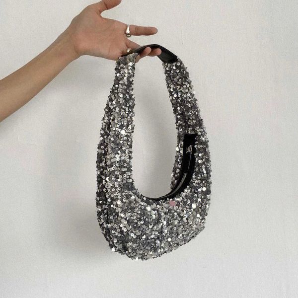 Sacs à main à la mode et polyvalent Super Glitte Minority Design Contrast Colo Portable Underarm Bag Female 230209