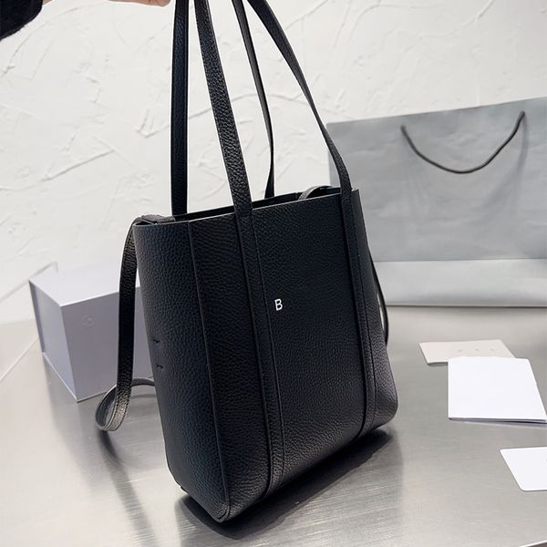 Bolsos Diseñadores de lujo Bolsos de hombro Bolsos de mujer Diseño de color sólido Edición Bolso de dama Alta capacidad Viaje Bolsa de compras Práctico Regalos de Navidad Niza