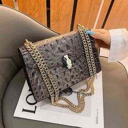 Handbags Outlet Lady 2022 Nouveau sac de messager d'épaule unique Luxury High-Dee Crocodile Head Chain Chain Small Square Bag66