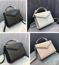 Handtassen Vrouwen Luxe Digners Echt lederen tas met letters Woman MSenger Bags Wholale Crossbody Handtas