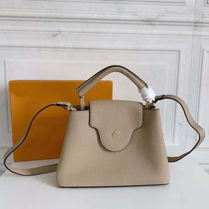 Sacs à main pour femmes Sacs d'épalsine Fashion Crossbody Bag Top Material Material Wild Diagonal Natural Style Lettre Designerbag