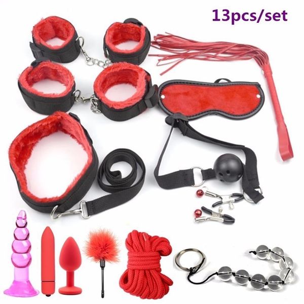 Esposas Látigo Boca Cuerda de mordaza Bolas anales Butt Plug Bullet Vibrador para mujer BDSM Slave Bondage Restricciones Set 210722199L