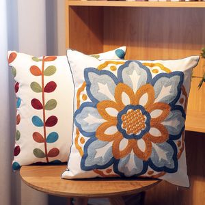 Handemboorrijke bank Decoratieve kussenkussens voor auto -decoratie Fashion Flower Soft Cushion Cover Almofadas Vintage Noords 220816