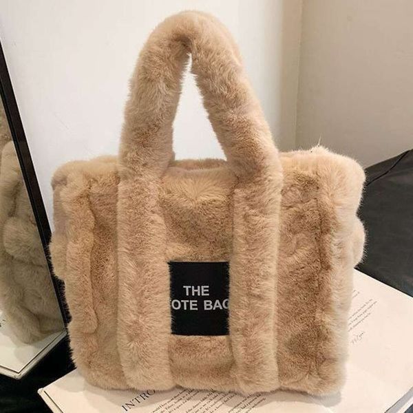 Ordinateur de poche pour les femmes Nouvelle mode automne / hiver Fourre-tout en peluche simple Grande capacité Sac à bandoulière polyvalent 2024 Design Fashion 78% de réduction sur le magasin en gros