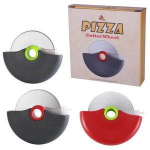 Couvercle de protection à main avec une roue de couteau à pizza slicer détachable en acier inoxydable facile à nettoyer