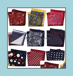 Pañeros de moda Accesorios de moda 23x23 CM Mans Pocket cuadrado Hanky ​​Impresión Polka Polka Toalla de techo de cofre floral Gran tamaño FO4885563