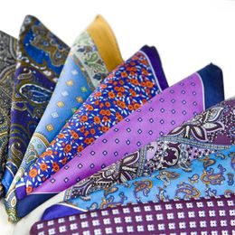 Zakdoeken heren hanky pocket square multicolor zijde geprinte accessoires kleurrijk zakdoek handgemaakt pak cadeau voor mannen 230110
