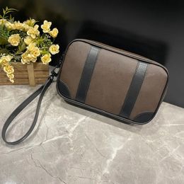 Handvat tas heren monogrammen reliëf lederen clutch tas geruite lederen designer buideltas heren ontwerpers tassen crossbody clutch mannen clutch bag