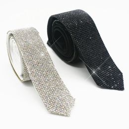 Collier cravate en strass cristal Laser noir fait à la main, pour spectacle, fête de mariage, bal 240314